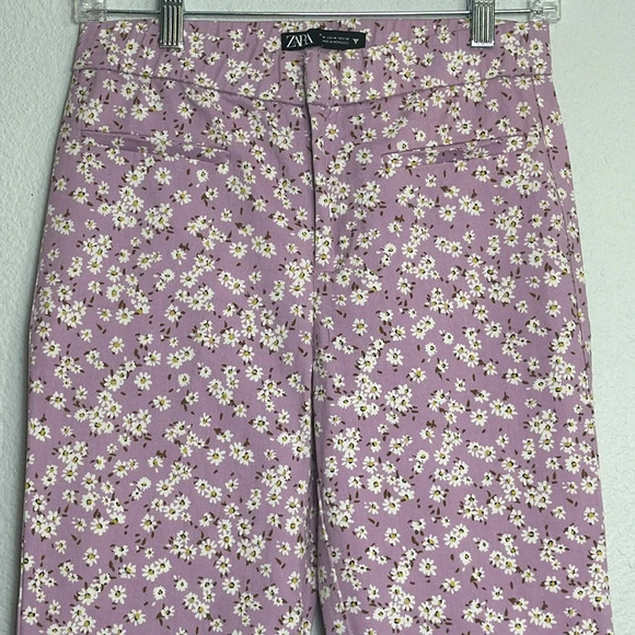 Zara Light Purple White Floral Print Flare Cropped Pants Womens Size Medium - Picture 3 of 12